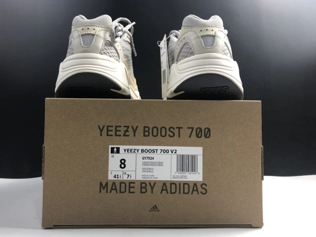 Adidas 700 Boost Yeezy Cream Cream GY7924 V2 0922
